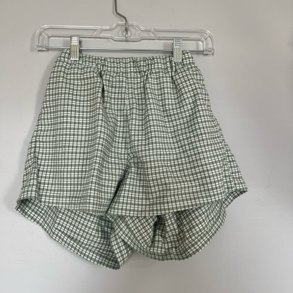 Brandy Melville plaid shorts